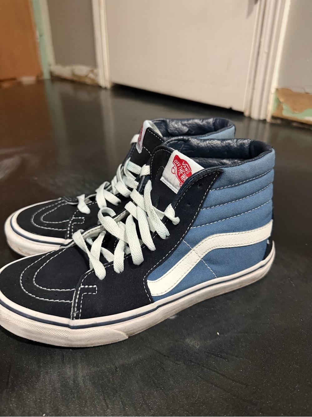 Vans Kids High-Top Sneakers in Navy & Light Blue with White Stripe